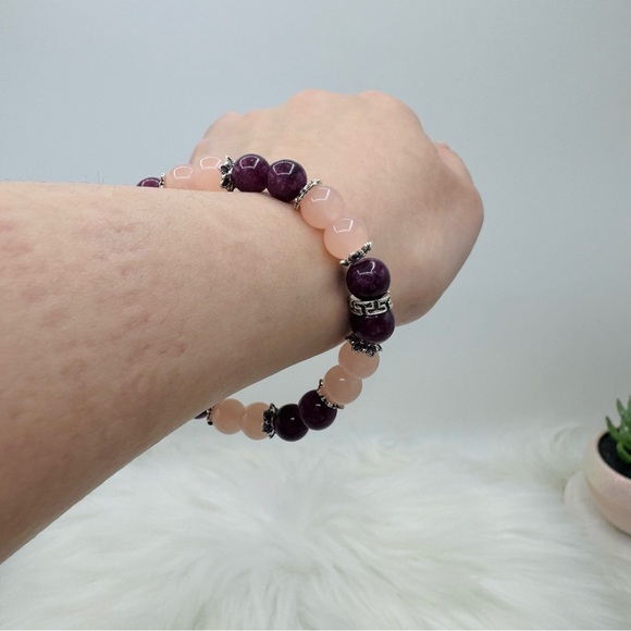 Garnet & Rose Quartz 8mm Beaded Bracelet - Picture 3 of 6